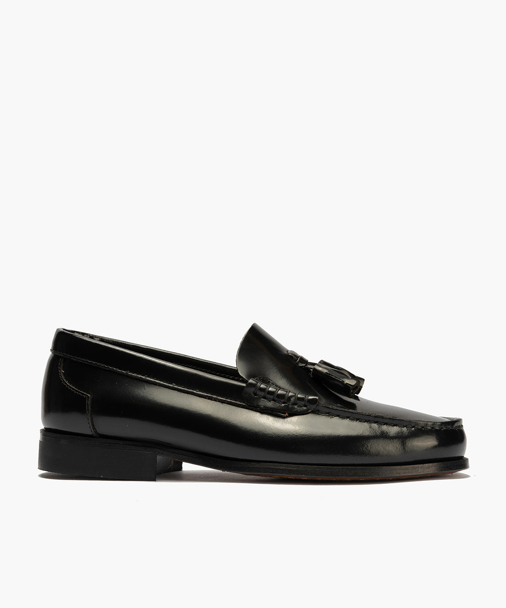 Castellano Caballero con Borlas Negro