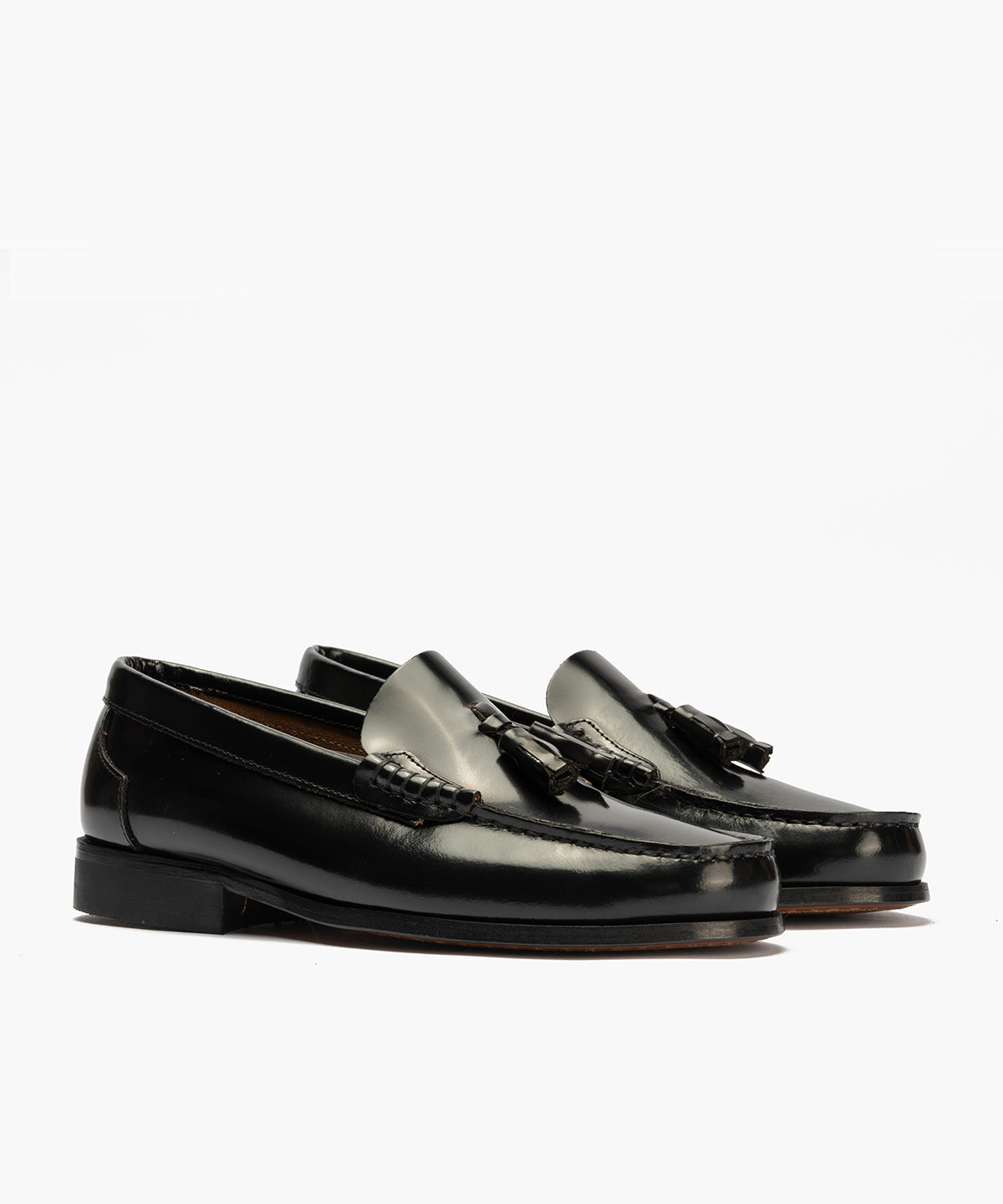 Castellano Caballero con Borlas Negro