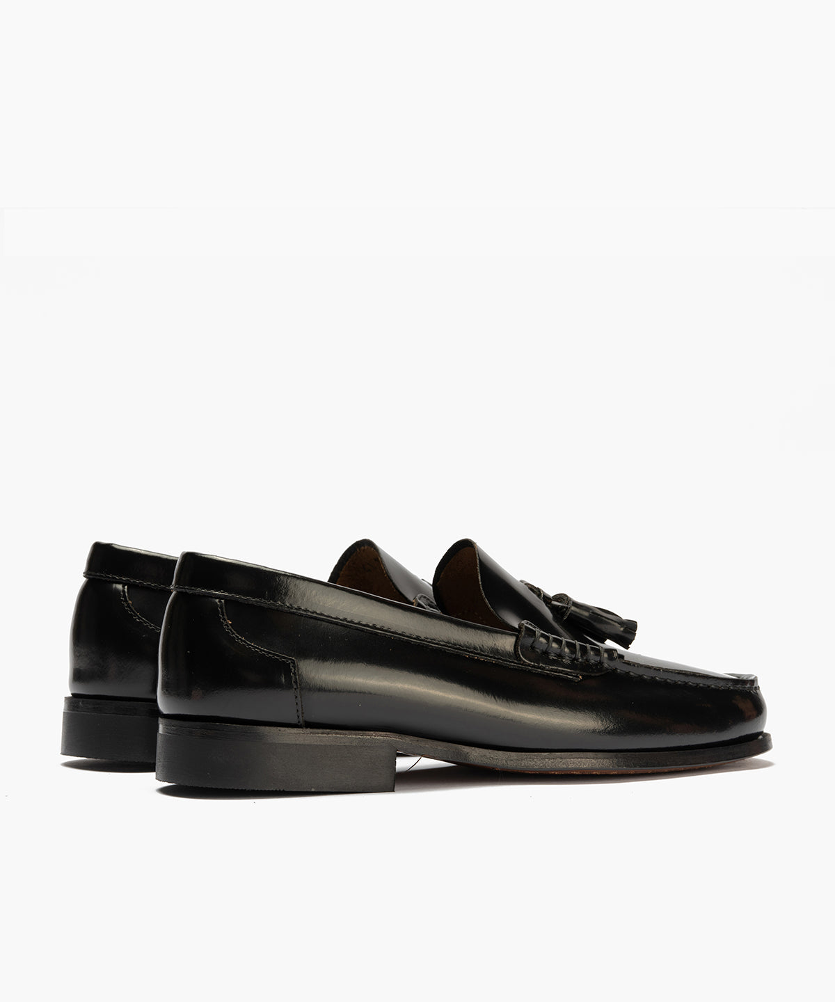 Castellano Caballero con Borlas Negro