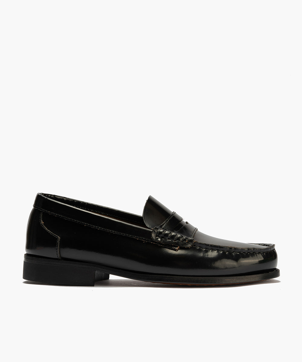 Castellano Caballero con Antifaz Negro