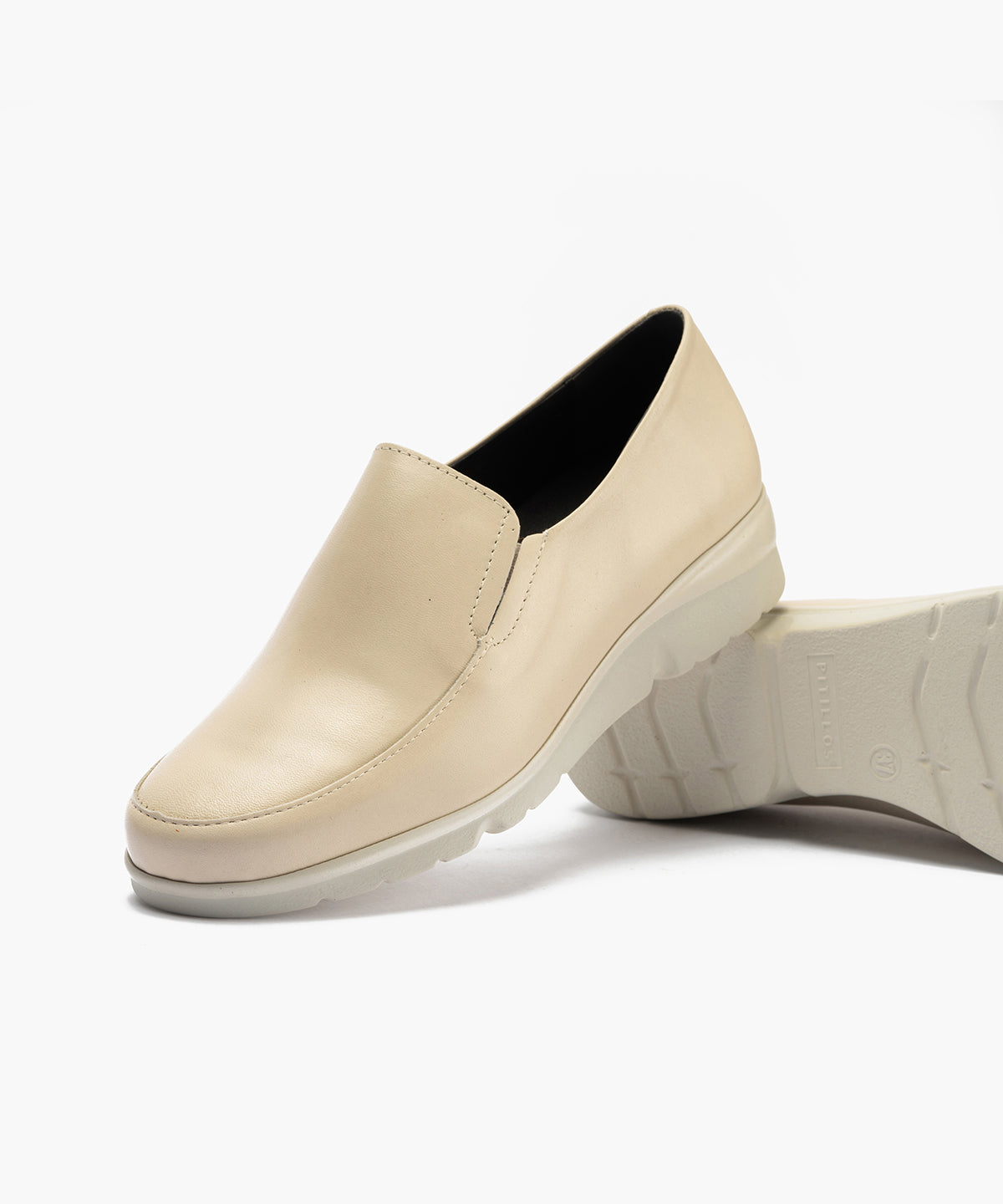 Mocasín Mujer Cuña Baja Beige