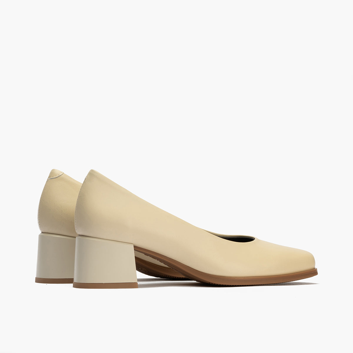 Zapato de Salón Mujer Tacón Medio Beige