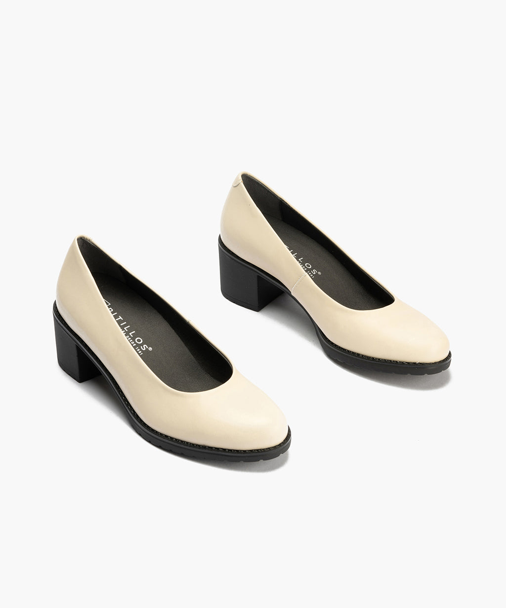 Zapato de Salón Clásico Tacón Medio Beige