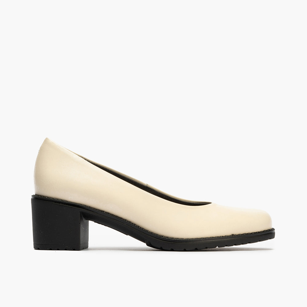 Zapato de Salón Clásico Tacón Medio Beige