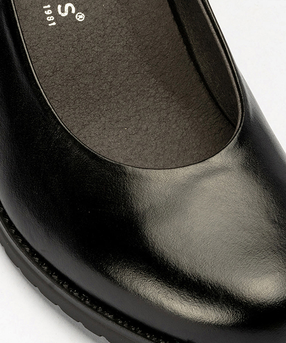 Zapato de Salón Clásico Tacón Medio Negro