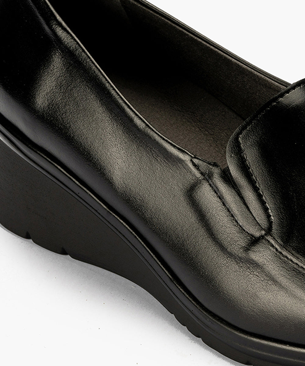 Mocasín Mujer Cuña Lisa Negro