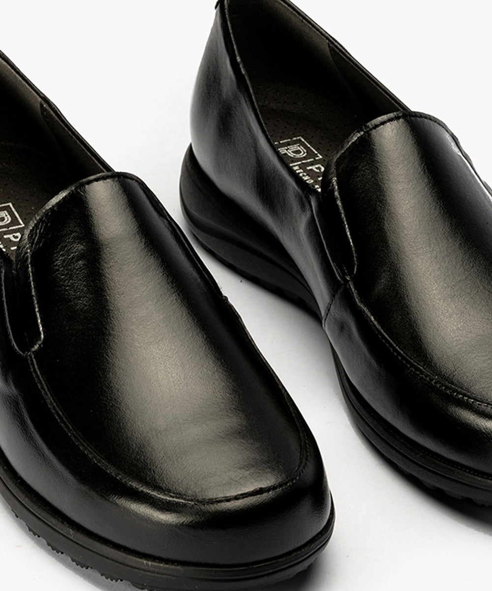 Mocasín Mujer Cuña Baja Negro