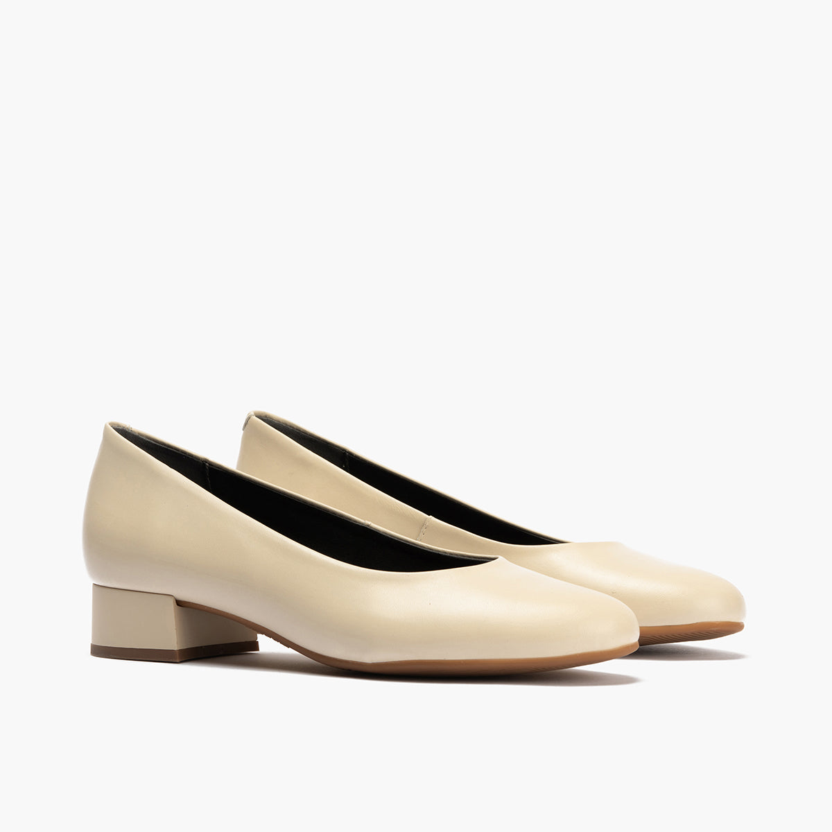 Zapato de Salón Tacón Bajo Beige