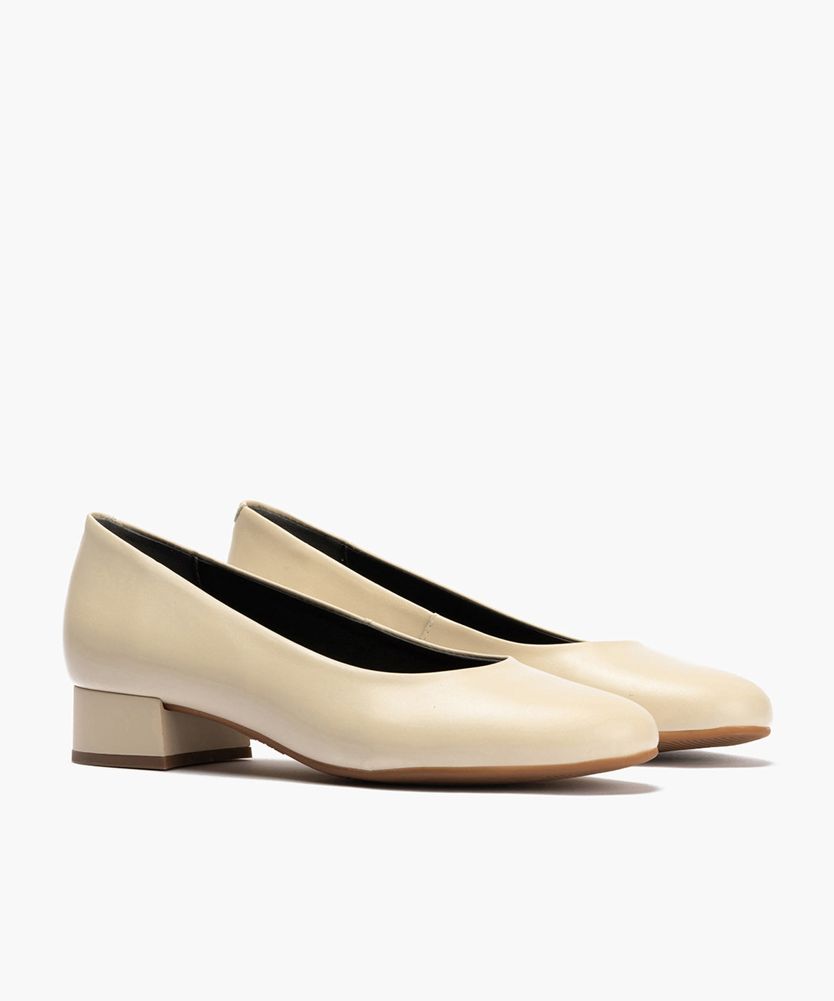 Zapato de Salón Tacón Bajo Beige