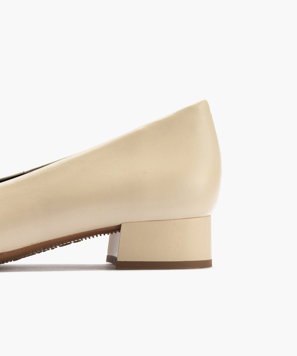 Zapato de Salón Tacón Bajo Beige