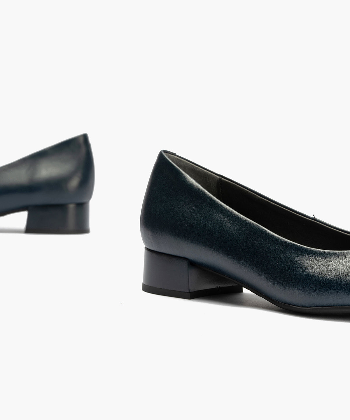 Zapato de Salón Tacón Bajo Azul